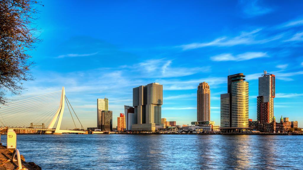 a&o Rotterdam City Esterno foto
